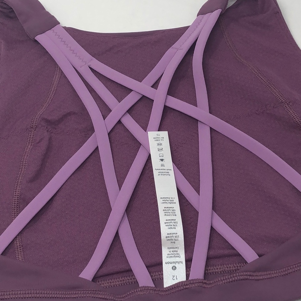 Nwt lululemon Free to be Serene high neck - Picture 7 of 8